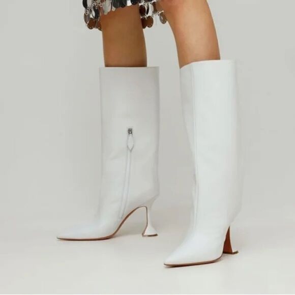 Revolve AMINA MUADDI Fiona Rain white leather boots, size 39 - Picture 2 of 16